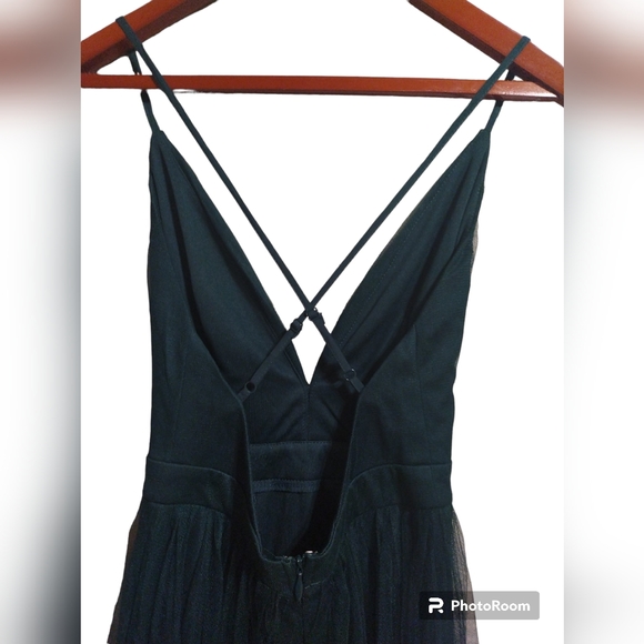 Lulu's Emerald Green Gauzy dress with adjustable straps Sz xxs Prom/ homecoming - Picture 4 of 9